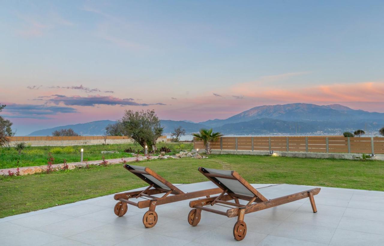 La Villa Del Mare - Nafpaktos Beach Exteriör bild